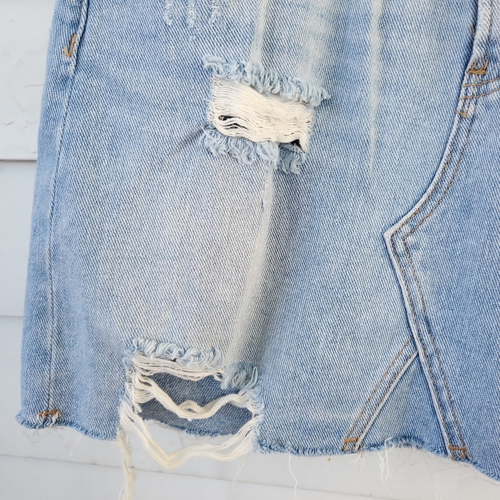 PacSun Los Angeles Light Wash Raw Hem Distressed Jean Mini Skirt 27 - Picture 7 of 8